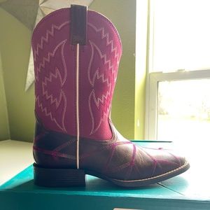 Girls Ariat boots
